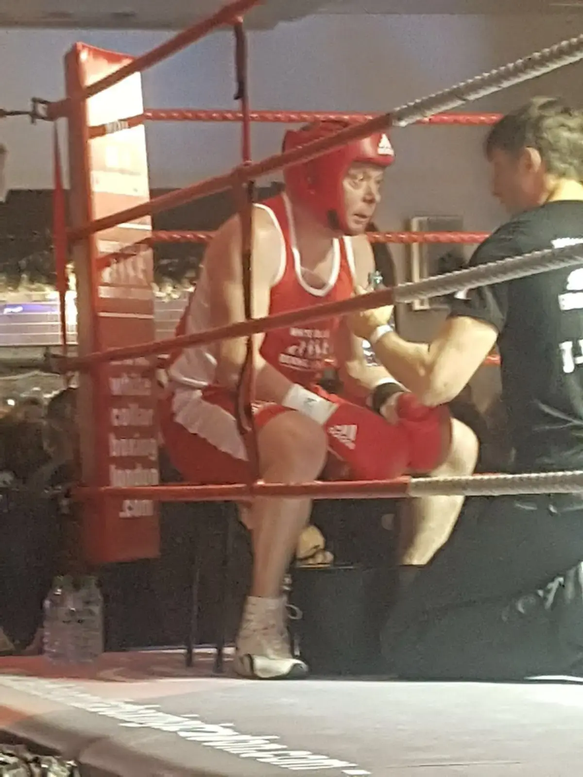 Simon Edwards boxing